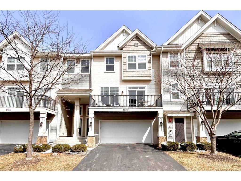 11866 Emery Village Drive N #3102